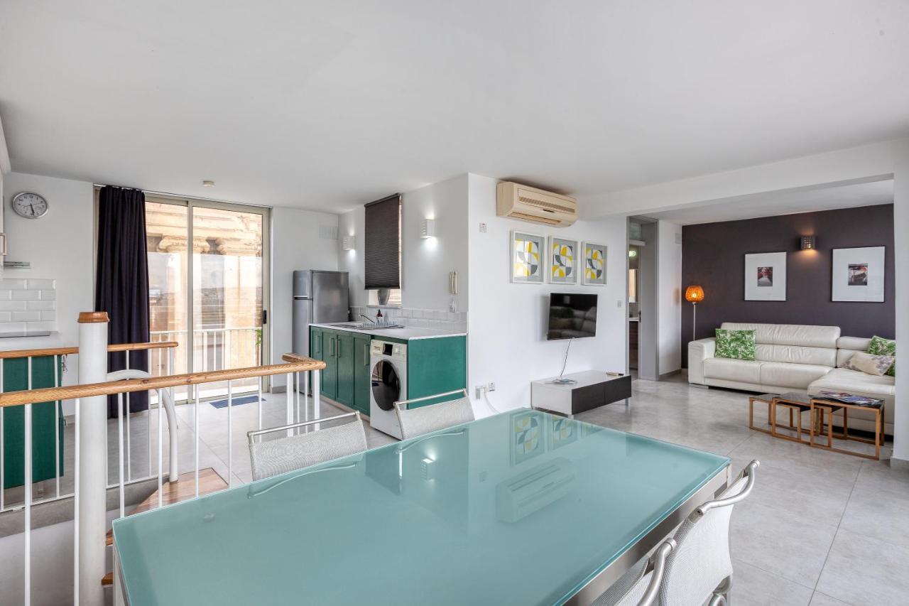 49/3 Seafront Duplex Penthouse In Valletta Exterior photo
