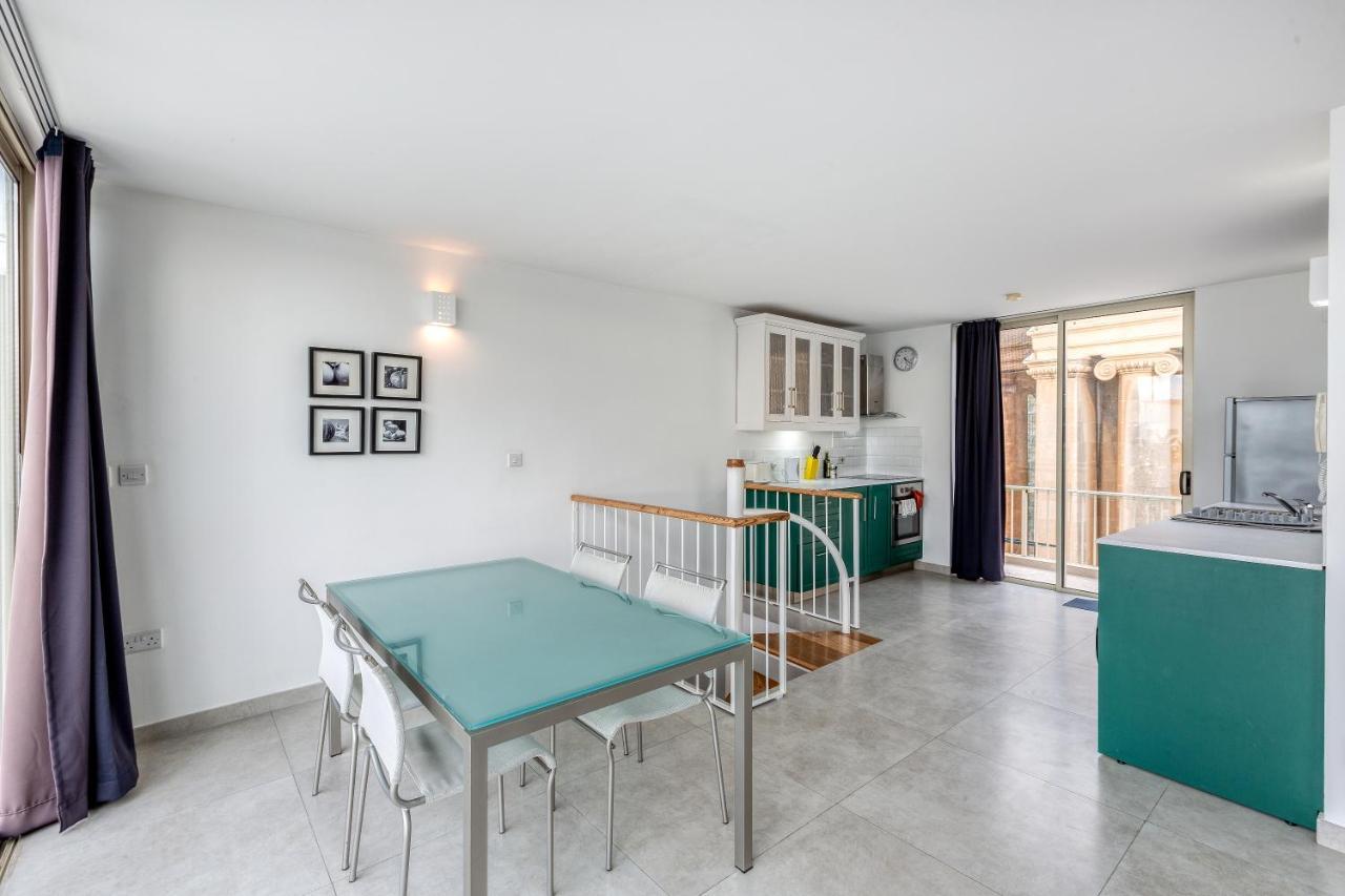 49/3 Seafront Duplex Penthouse In Valletta Exterior photo